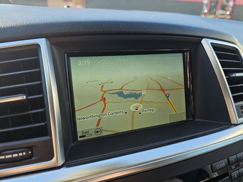 Used 2014 Mercedes-Benz ML 350 2WD w/ Premium 1 Package image 36