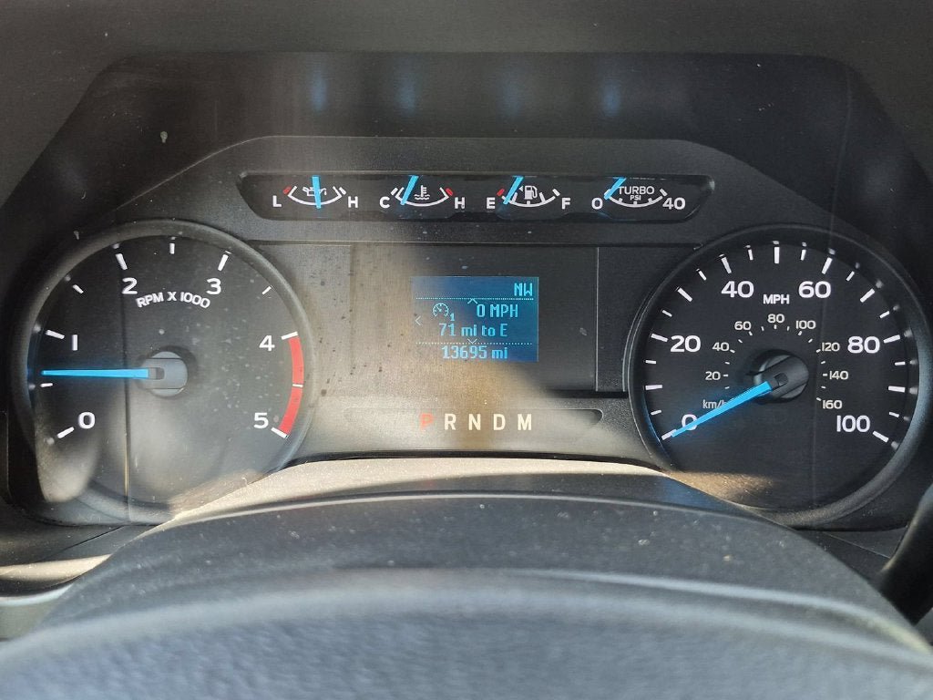 Used 2020 Ford F550 2WD Regular Cab Super Duty image 13
