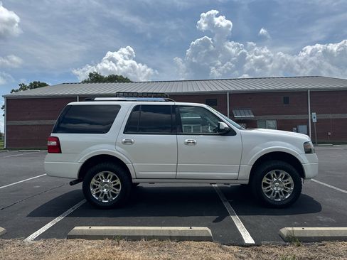 Used 2011 Ford Expedition Limited image 4