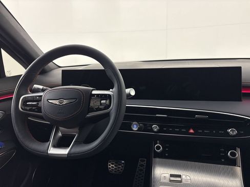 New 2026 Genesis GV70 2.5T Sport Prestige image 22