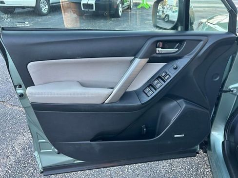 Used 2018 Subaru Forester 2.5i Limited image 13