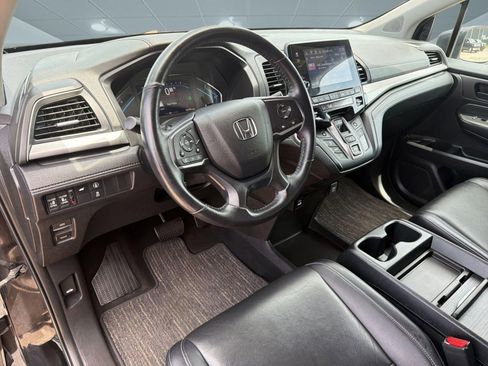 Used 2023 Honda Odyssey EX-L image 4