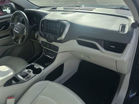 Used 2019 GMC Terrain Denali w/ Advanced Safety Package image 30