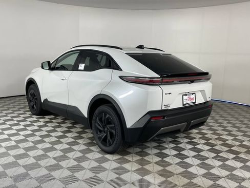 New 2026 Toyota C-HR AWD/4WD image 8