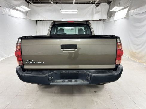 Used 2015 Toyota Tacoma 4x4 Access Cab image 4