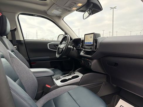 Used 2023 Ford Bronco Sport Outer Banks w/ Tech Package image 32