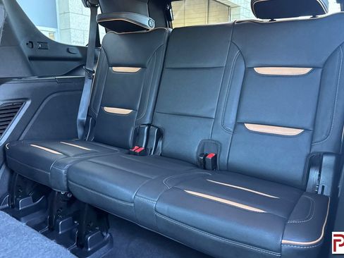 Certified 2022 GMC Yukon AT4 w/ Max Trailering Package AWD/4WD image 17
