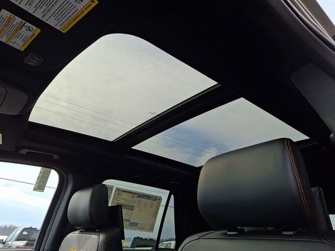 New 2026 Ford Expedition Tremor image 10