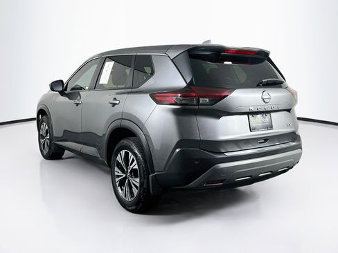 Used 2023 Nissan Rogue SV FWD image 5