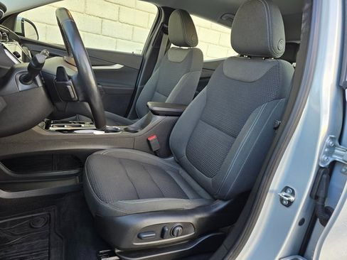 Used 2023 Chevrolet Bolt EUV LT w/ Comfort Package image 16