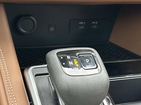 New 2026 Nissan Pathfinder Platinum AWD/4WD image 32
