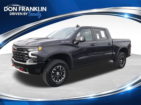 Used 2023 Chevrolet Silverado 1500 ZR2 w/ Technology Package AWD/4WD image 1