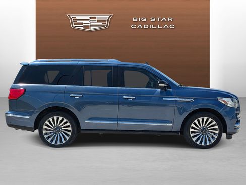 Used 2018 Lincoln Navigator Reserve w/ Technology Package AWD/4WD image 6