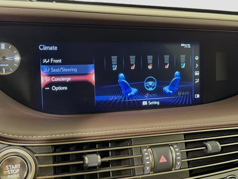 Used 2020 Lexus LS 500 RWD image 19
