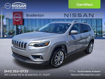 Used 2021 Jeep Cherokee Latitude Plus w/ Sun & Sound Group