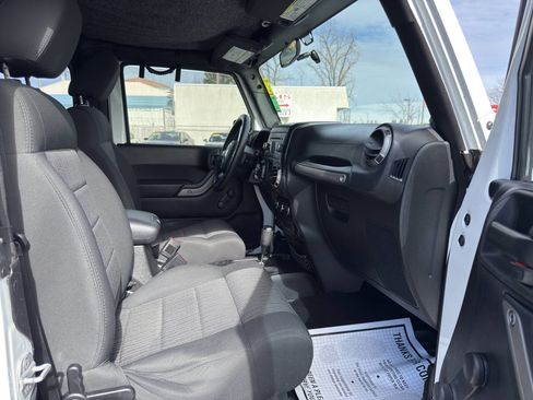 Used 2012 Jeep Wrangler Sport image 13
