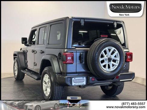 Used 2023 Jeep Wrangler Unlimited Sport AWD/4WD image 7