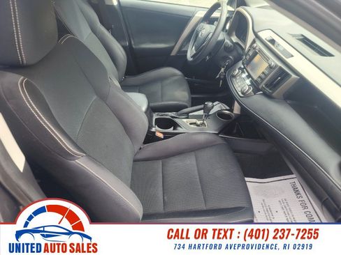 Used 2013 Toyota RAV4 XLE AWD/4WD image 13
