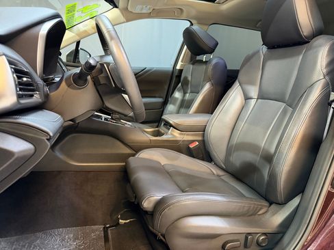Used 2024 Subaru Outback Touring XT AWD/4WD image 5