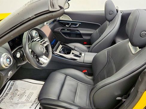 Used 2023 Mercedes-Benz SL 43 AMG image 19