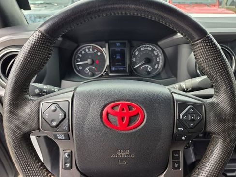 Used 2021 Toyota Tacoma TRD Pro AWD/4WD image 20