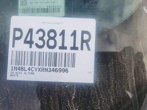 Used 2024 Nissan Altima 2.5 SR FWD image 5