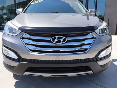 Used 2016 Hyundai Santa Fe Sport 2.0T w/ Option Group 05 FWD image 9