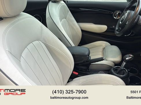 Used 2019 MINI Cooper S image 25