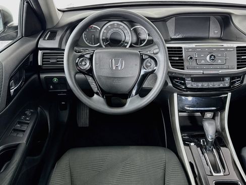 Certified 2017 Honda Accord LX image 20