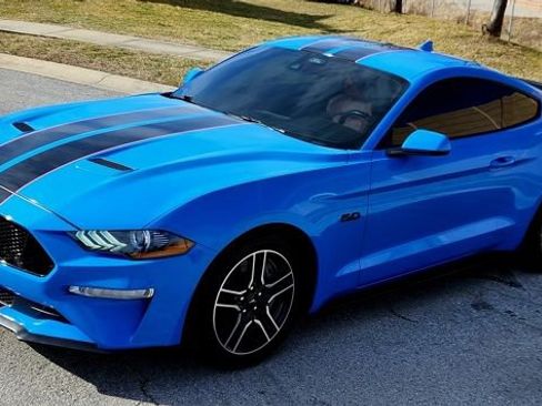 Used 2022 Ford Mustang GT Premium w/ Equipment Group 401A image 2