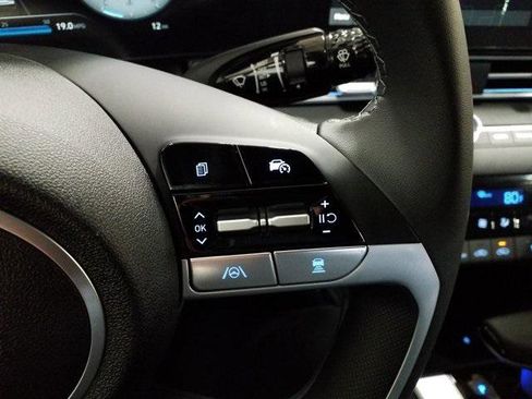 New 2026 Hyundai Elantra Limited image 6