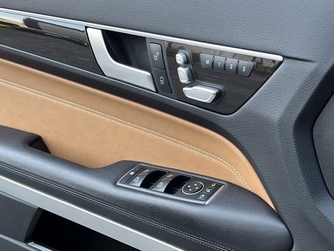 Used 2017 Mercedes-Benz E 400 4MATIC Coupe image 27