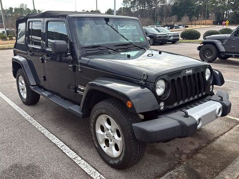 Used 2014 Jeep Wrangler Unlimited Sahara w/ Max Tow Package image 22