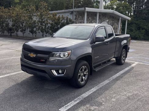 Used 2016 Chevrolet Colorado Z71 AWD/4WD image 2