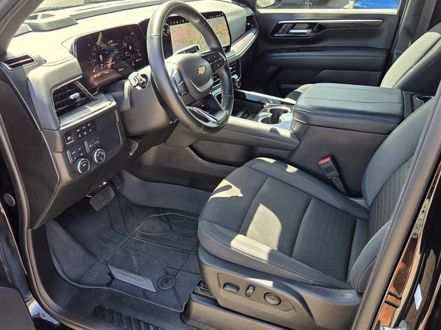 Certified 2025 Chevrolet Suburban LS AWD/4WD image 9