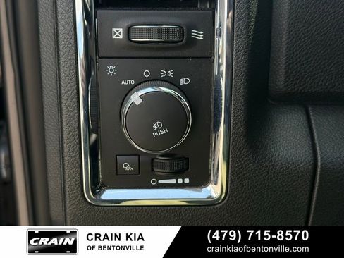 Used 2015 RAM 1500 Laramie w/ Convenience Group image 13