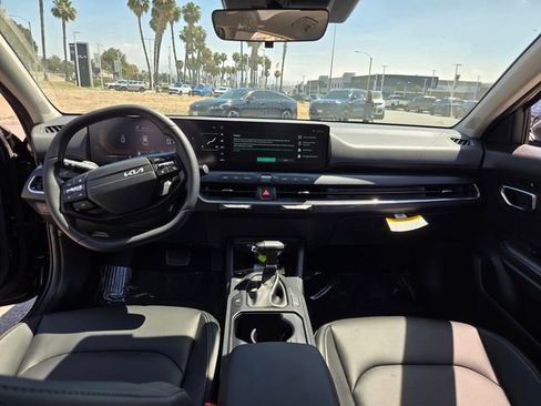 New 2026 Kia K4 EX FWD image 15