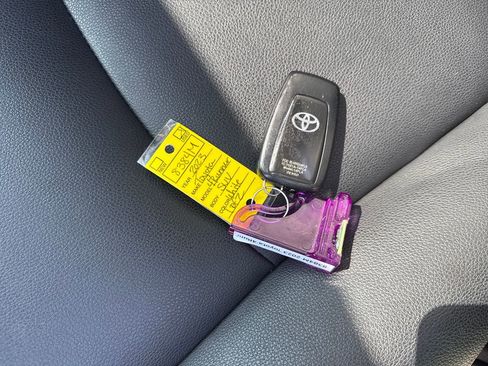 Used 2023 Toyota 4Runner TRD Off-Road Premium w/ Off Road Premium Plus Package image 29