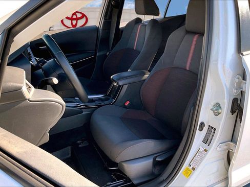 Certified 2024 Toyota Corolla SE image 23