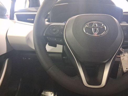 Used 2020 Toyota Corolla SE FWD image 24