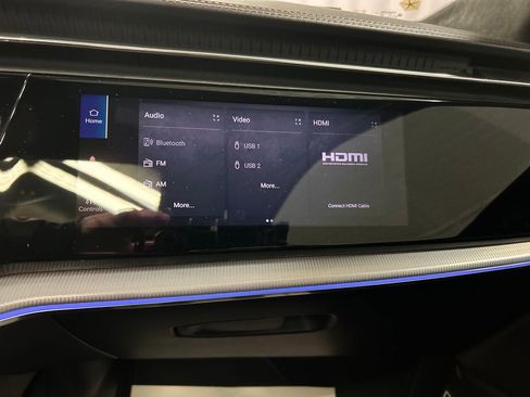 Used 2024 Jeep Wagoneer Launch Edition image 22