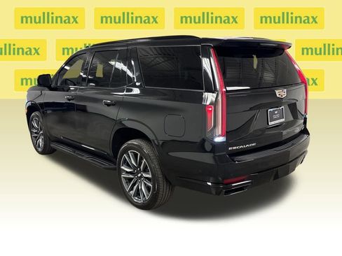 Used 2024 Cadillac Escalade Sport image 17