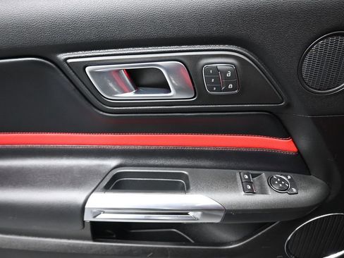 Used 2021 Ford Mustang GT Premium w/ Equipment Group 401A image 10