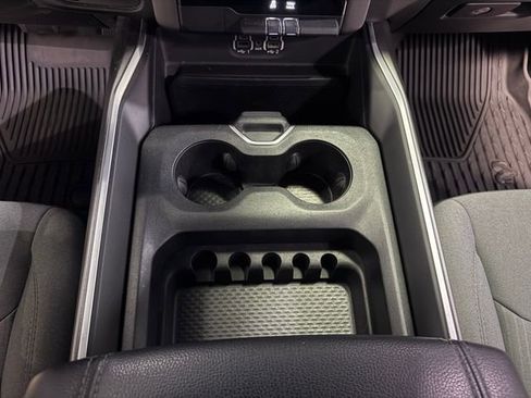 Used 2021 RAM 1500 Big Horn image 23