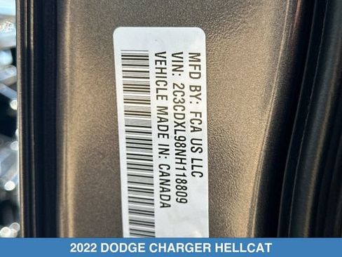 Used 2022 Dodge Charger SRT Hellcat w/ Navigation & Travel Group RWD image 33