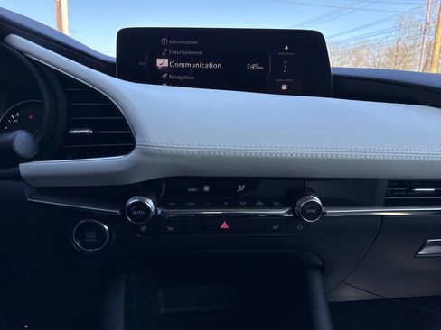 New 2026 MAZDA MAZDA3 2.5 Turbo Sedan w/Premium Plus image 25