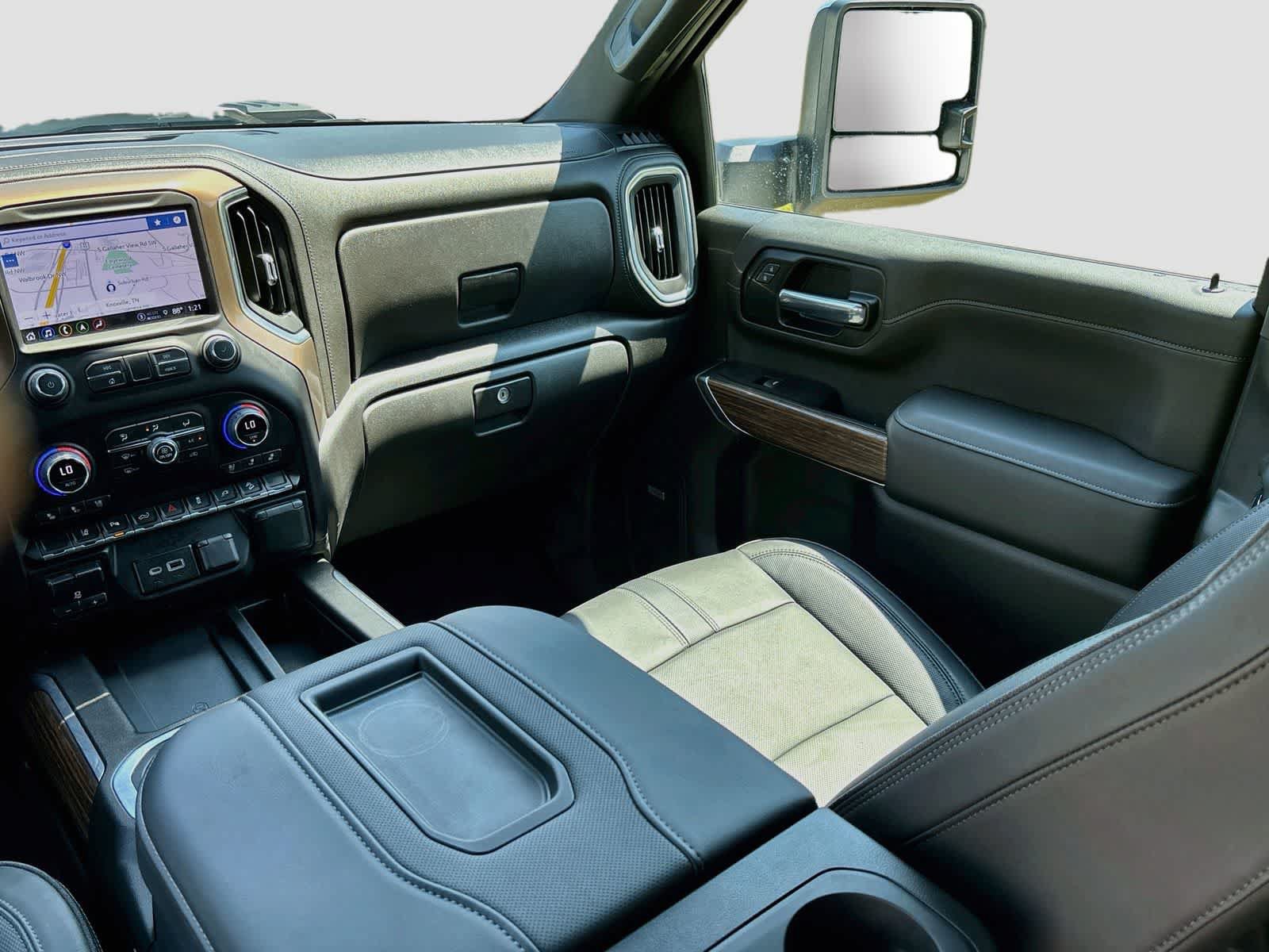 Used 2022 Chevrolet Silverado 2500 High Country w/ Safety Package II AWD/4WD image 24