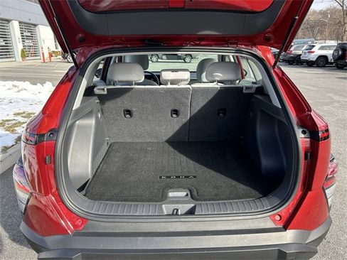 Used 2024 Hyundai Kona SE image 26