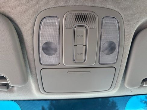 Used 2016 Kia Soul FWD image 28
