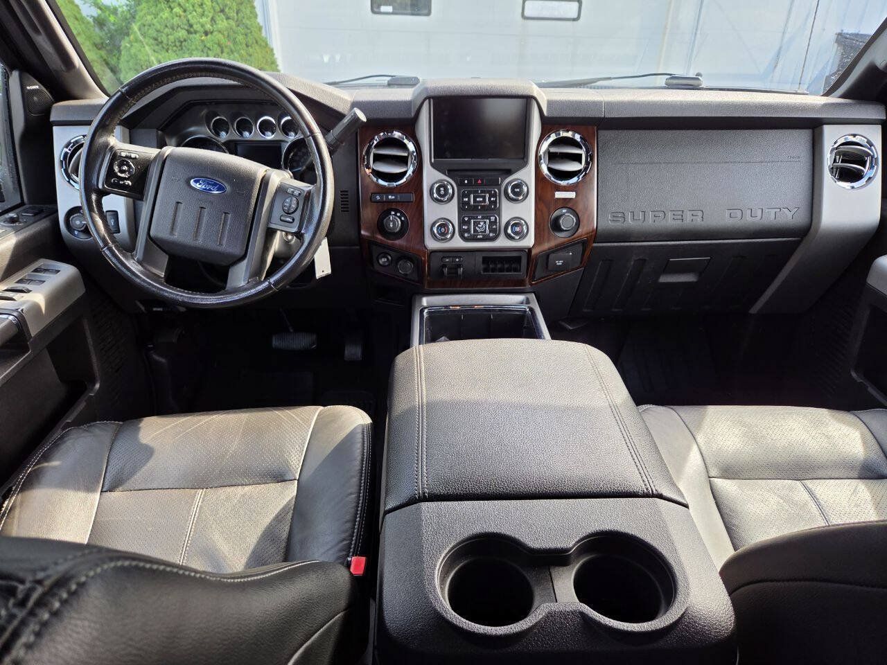 Used 2015 Ford F350 Lariat w/ Chrome Package AWD/4WD image 6